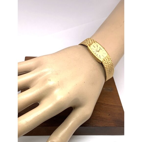 Longines Womens Watch 18k Yellow Gold Textured Vintage 1974 Swiss Hand Wind 15mm - Picture 4 of 16